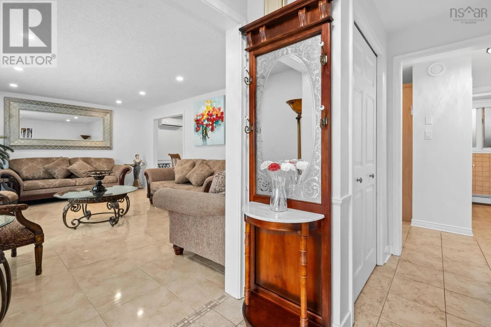11 Birkdale Crescent