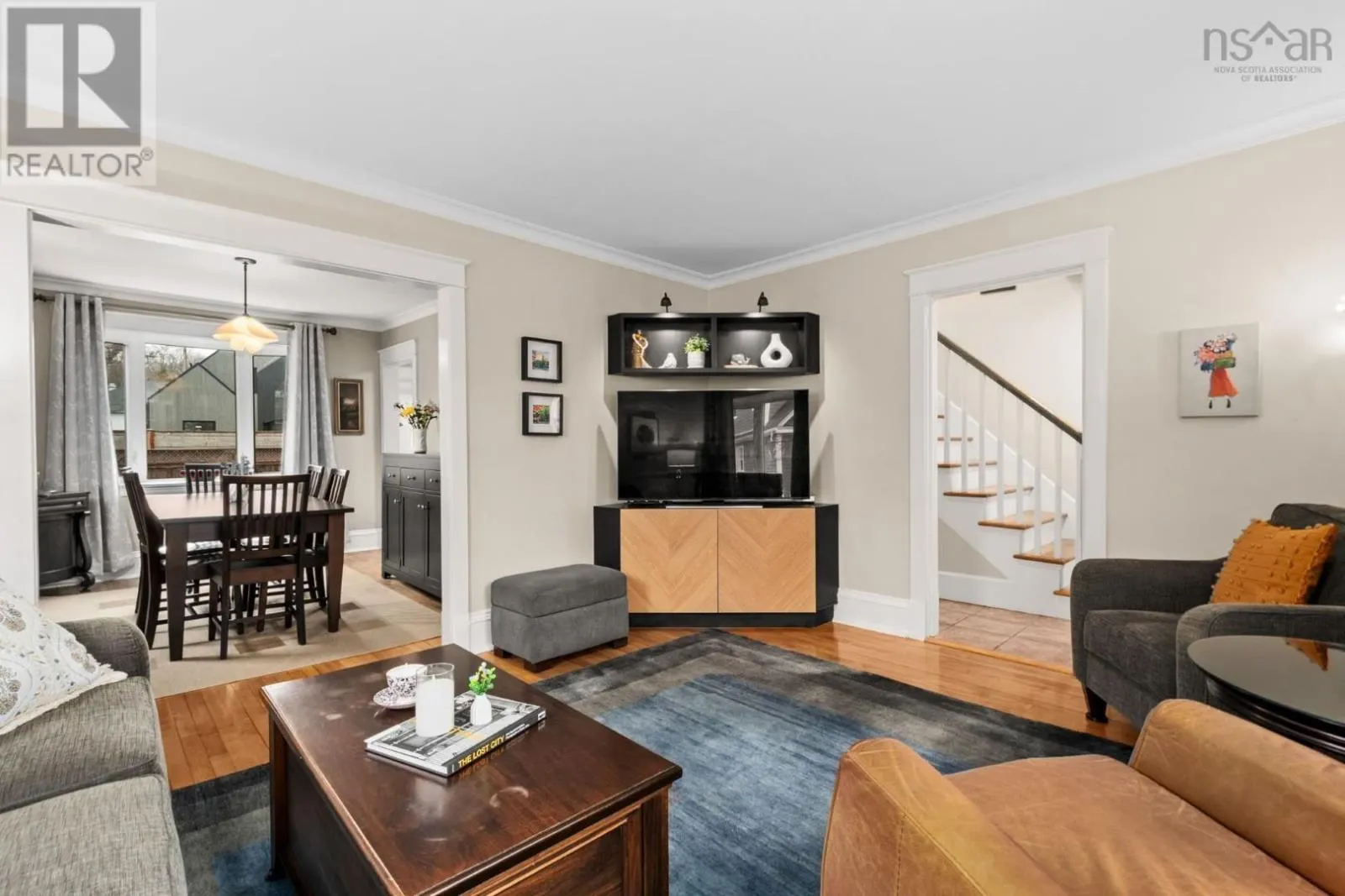 8 Eaton Avenue
