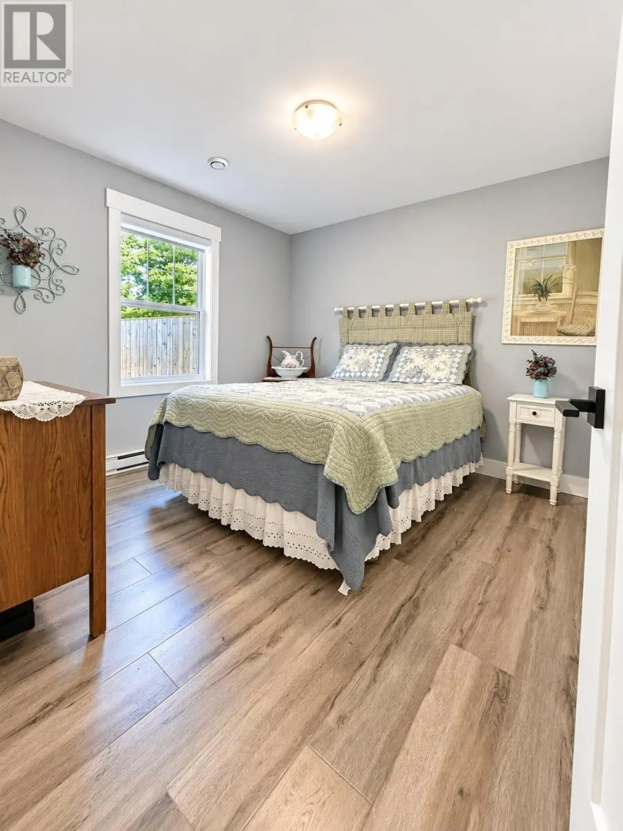 48 Stephanie Drive