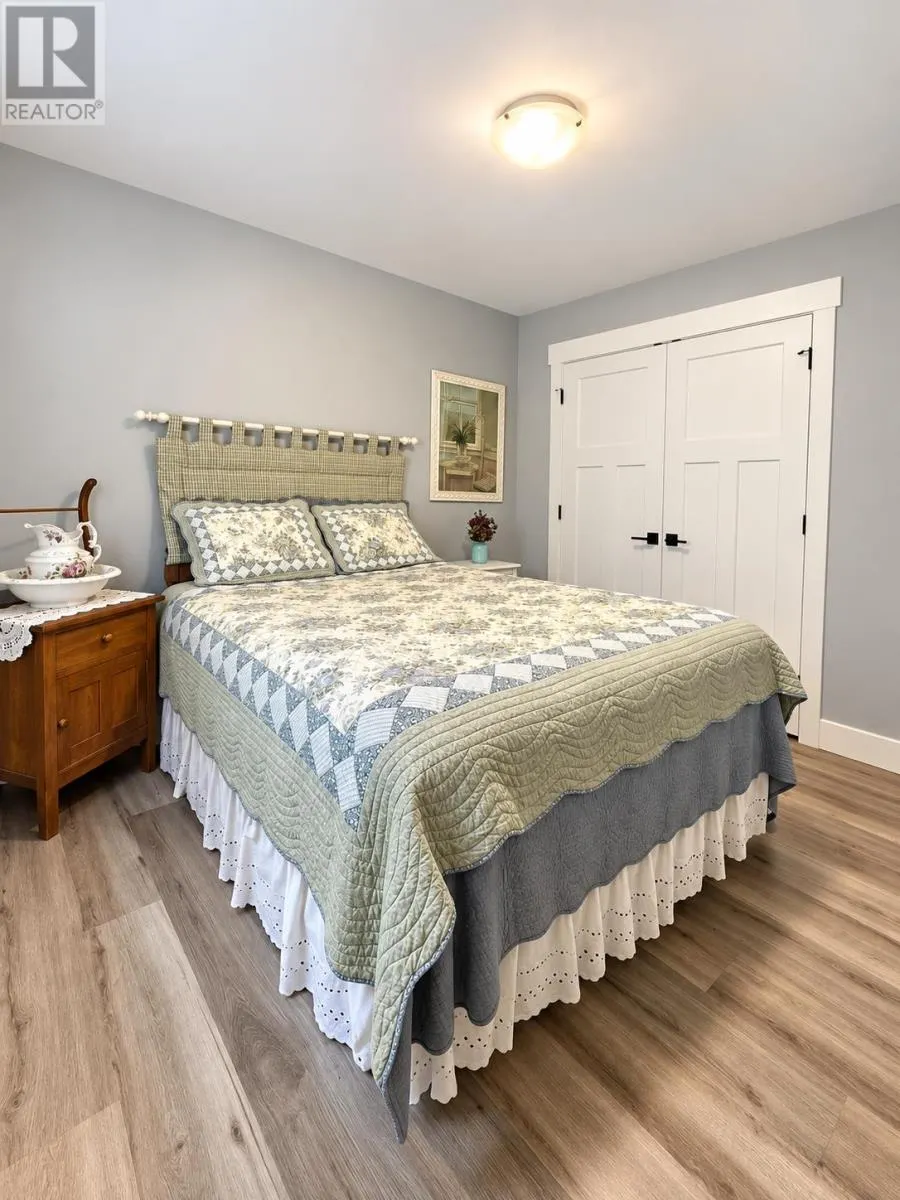 48 Stephanie Drive