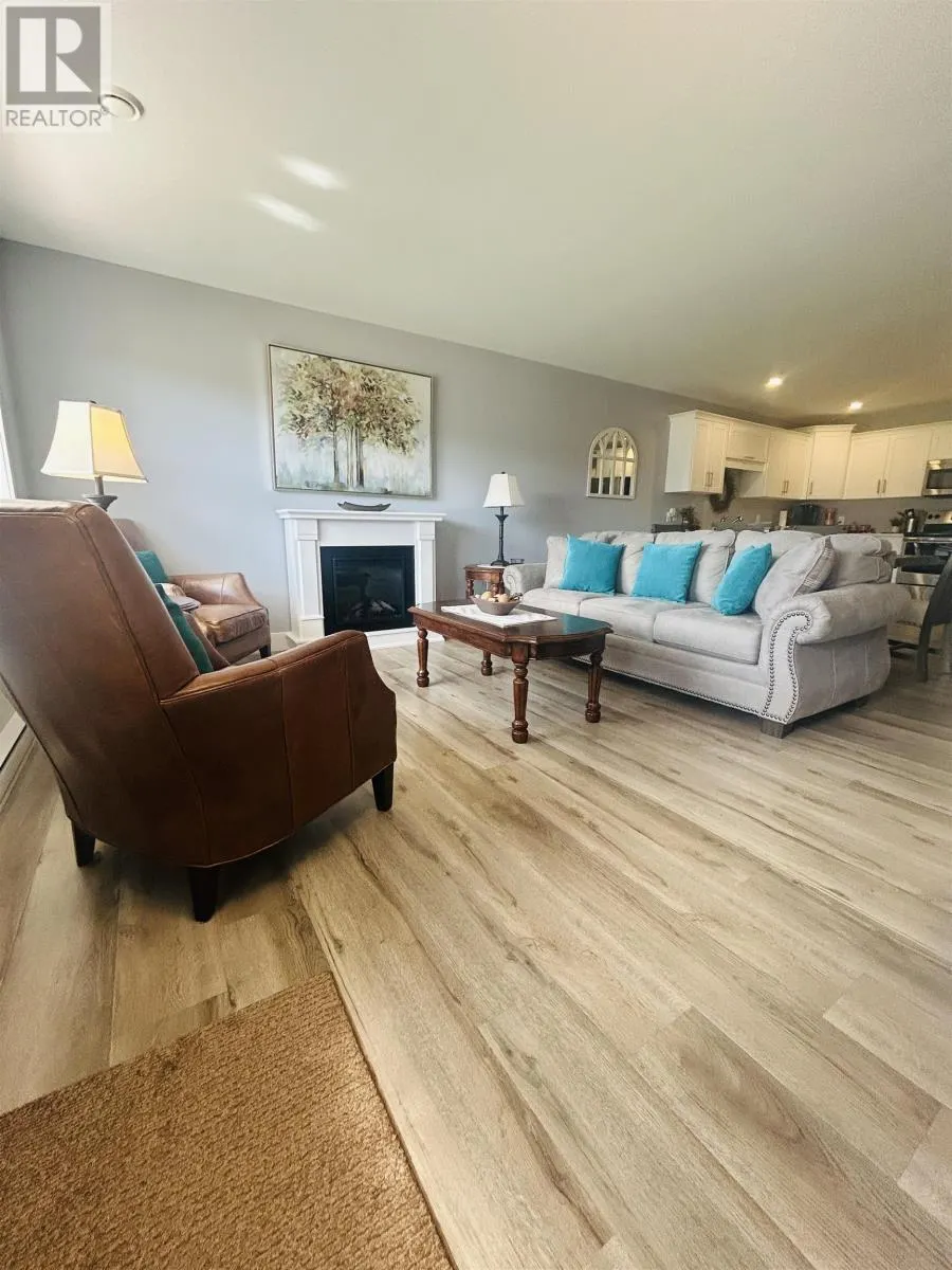 48 Stephanie Drive