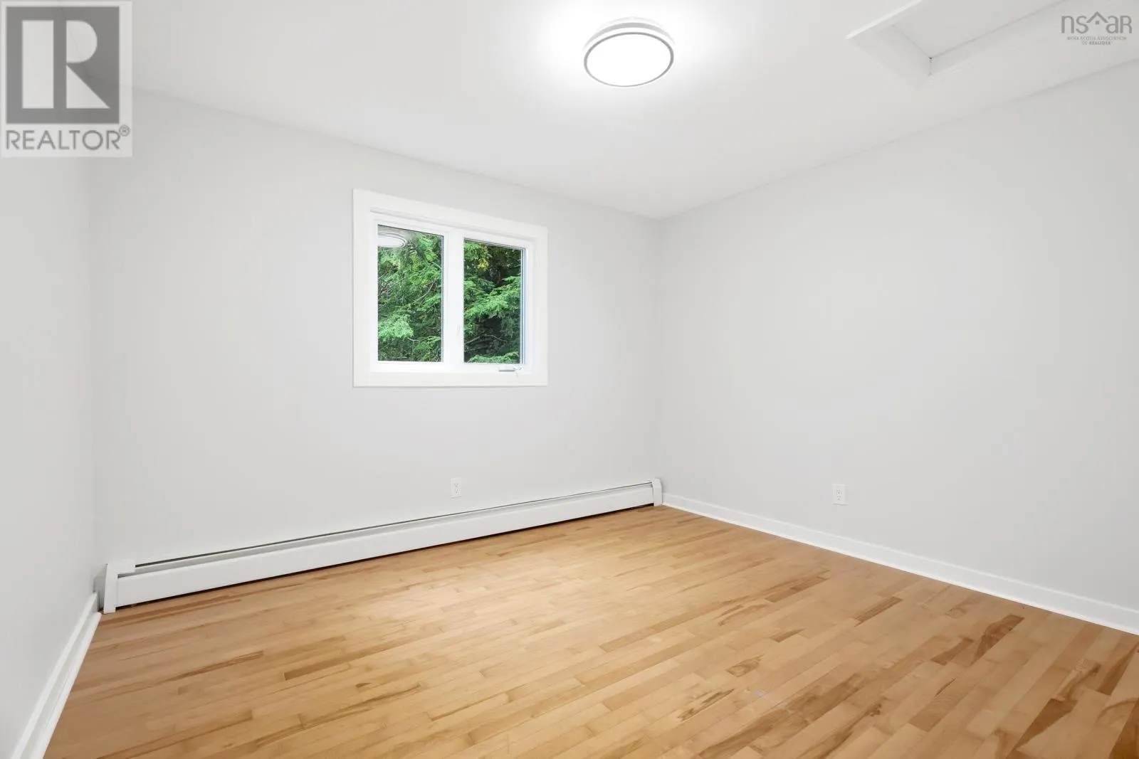 26 Village Crescent