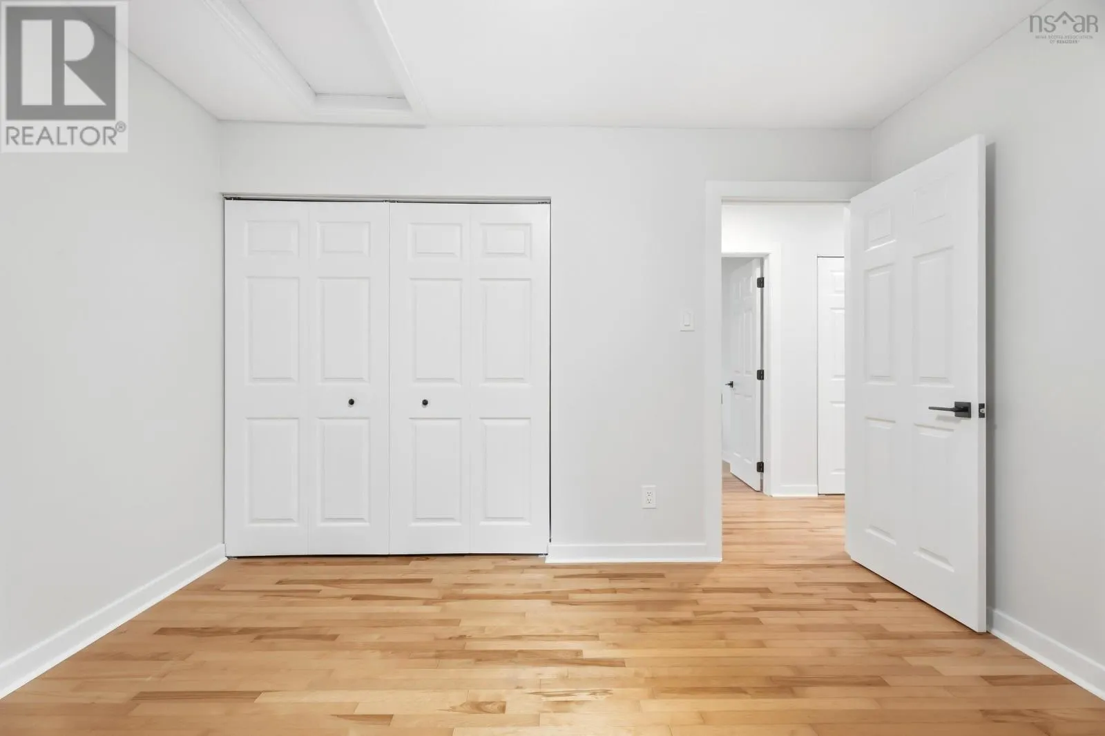 26 Village Crescent