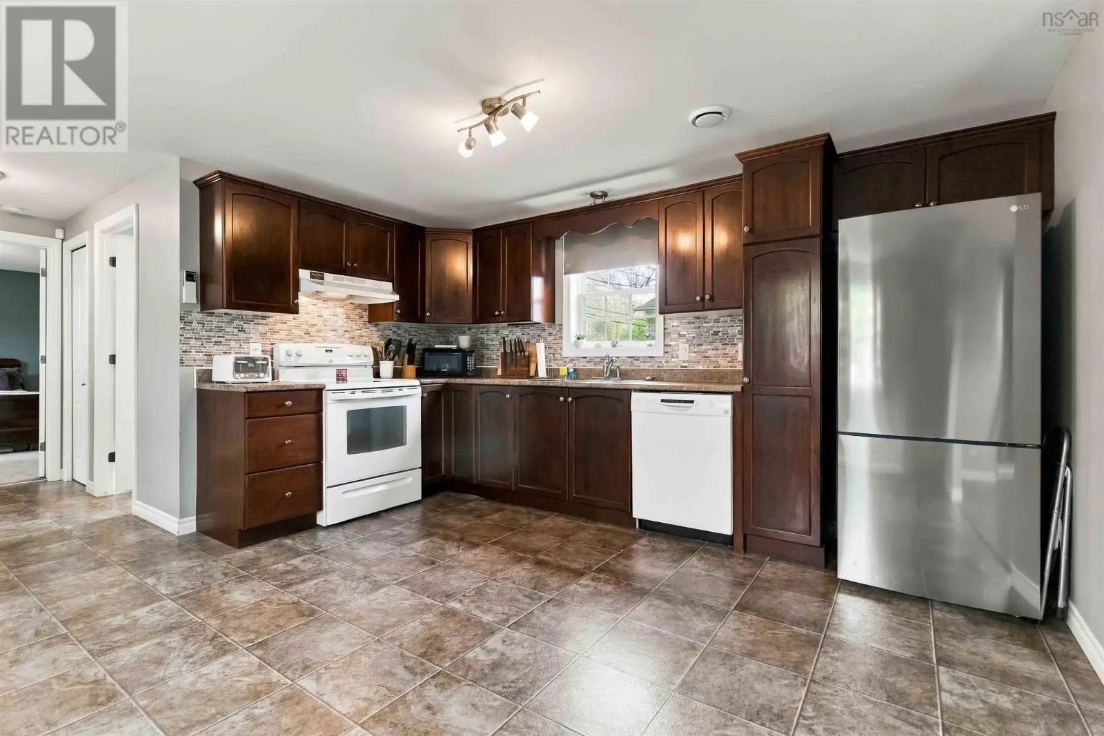 11 Wilson Avenue