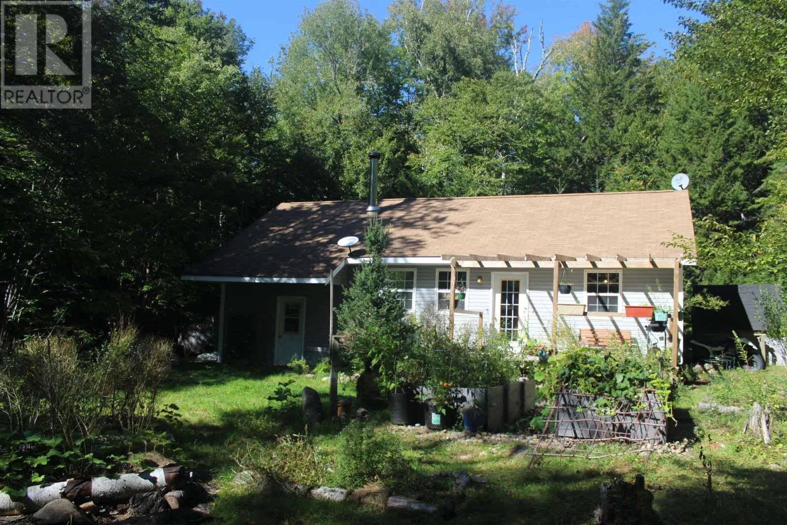 602 Lakecrest Road
