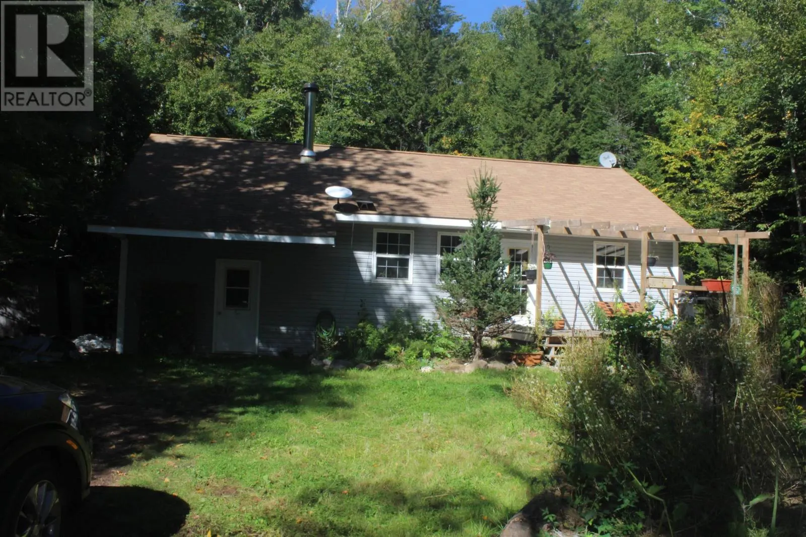 602 Lakecrest Road