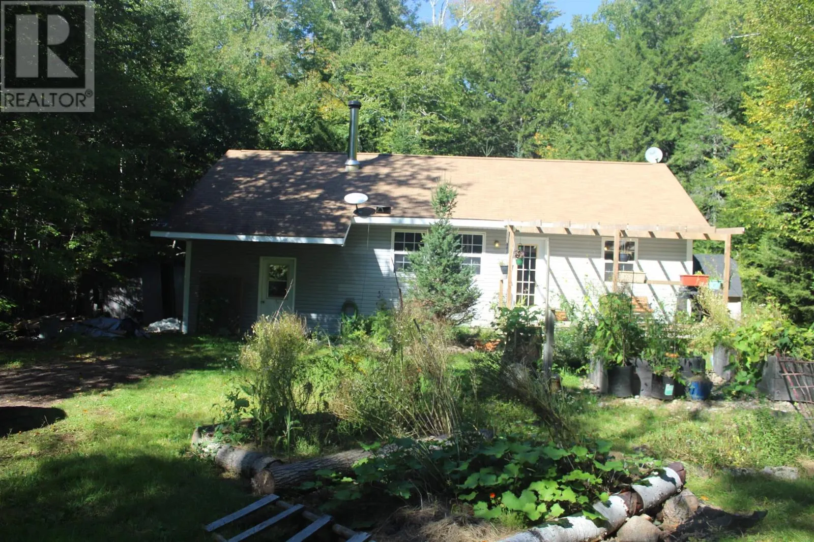 602 Lakecrest Road