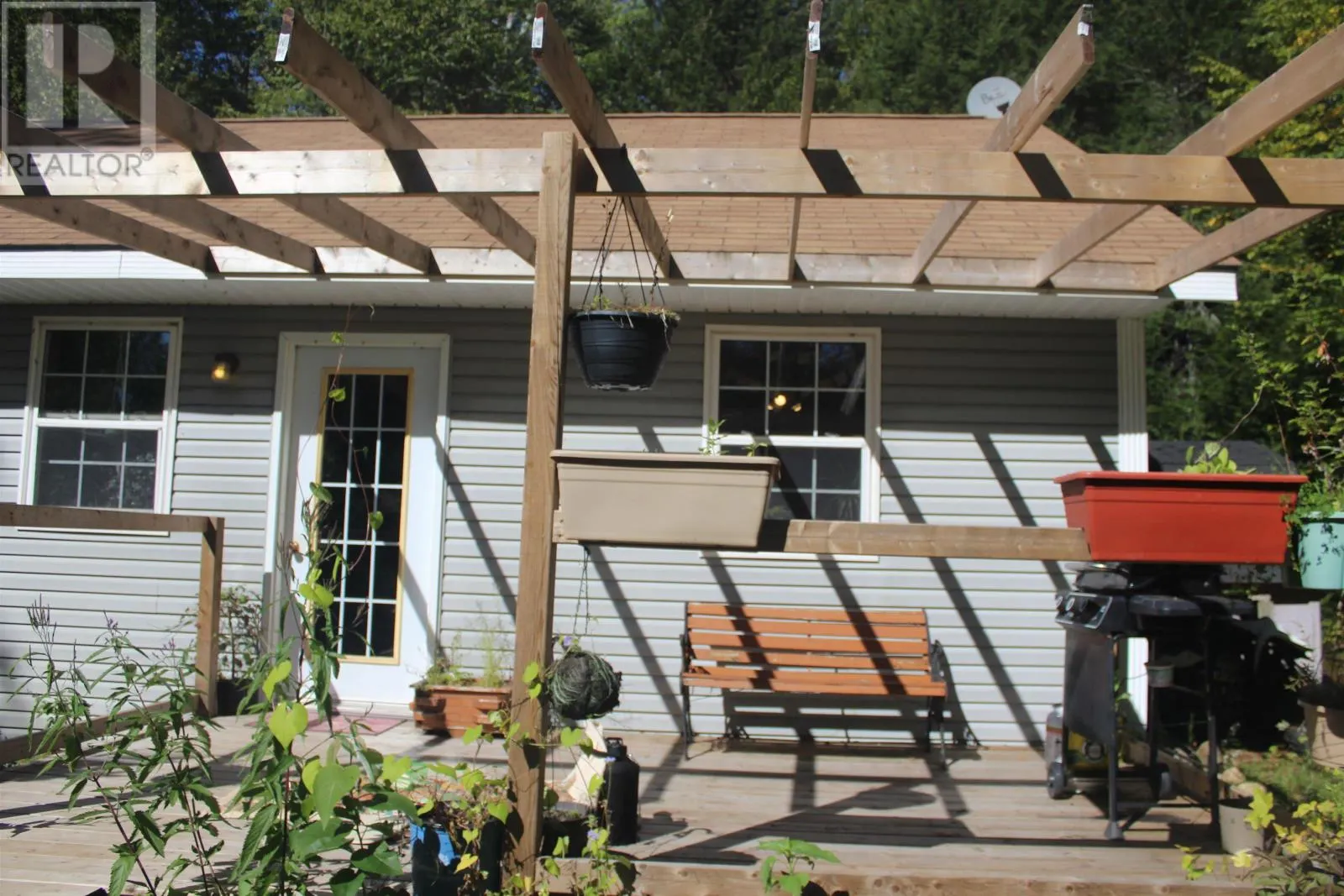602 Lakecrest Road