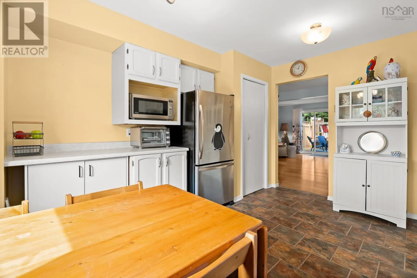 44 Collins Grove