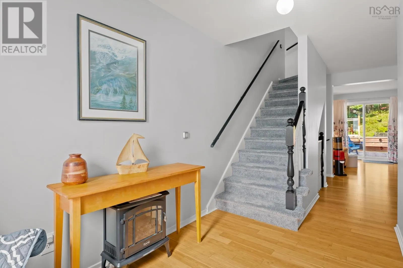 44 Collins Grove