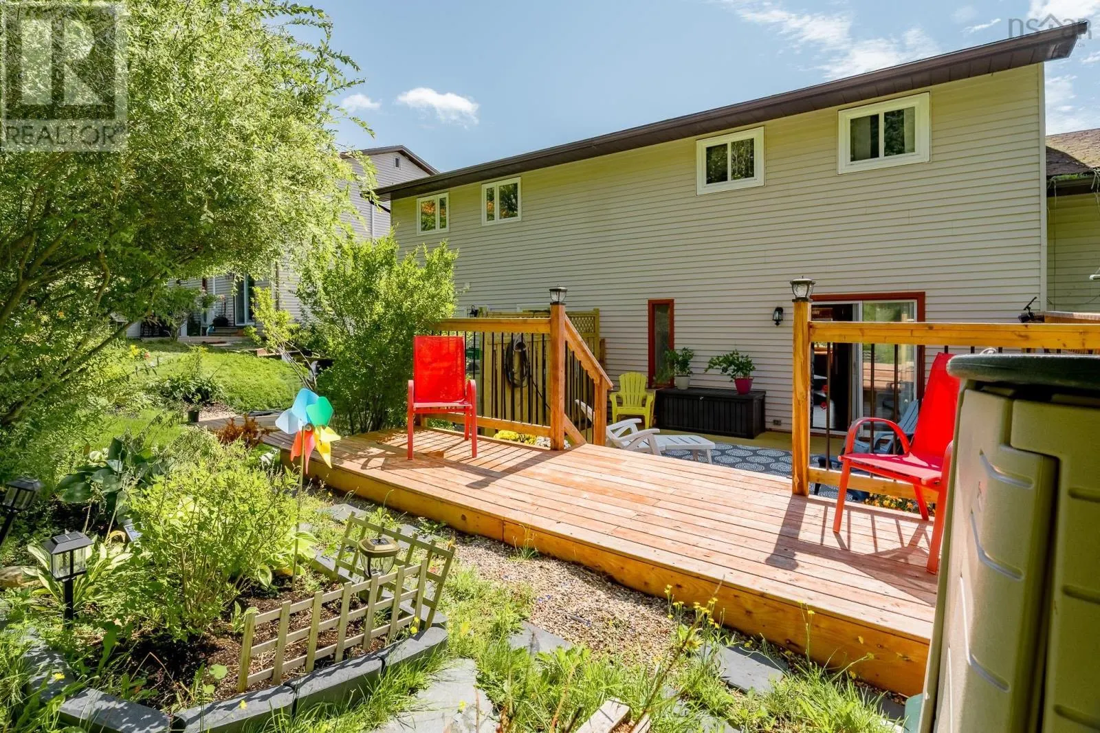 44 Collins Grove