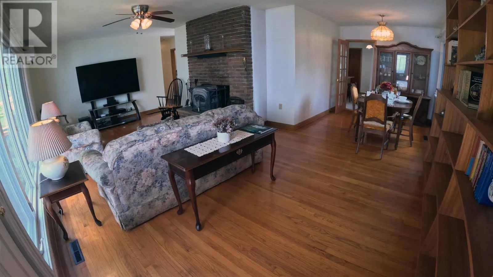 17 Maple Drive