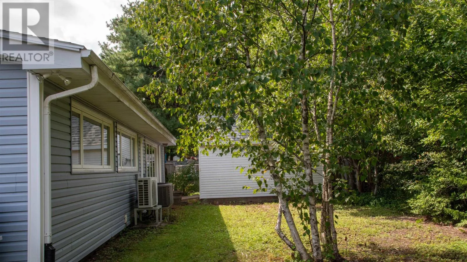 17 Maple Drive