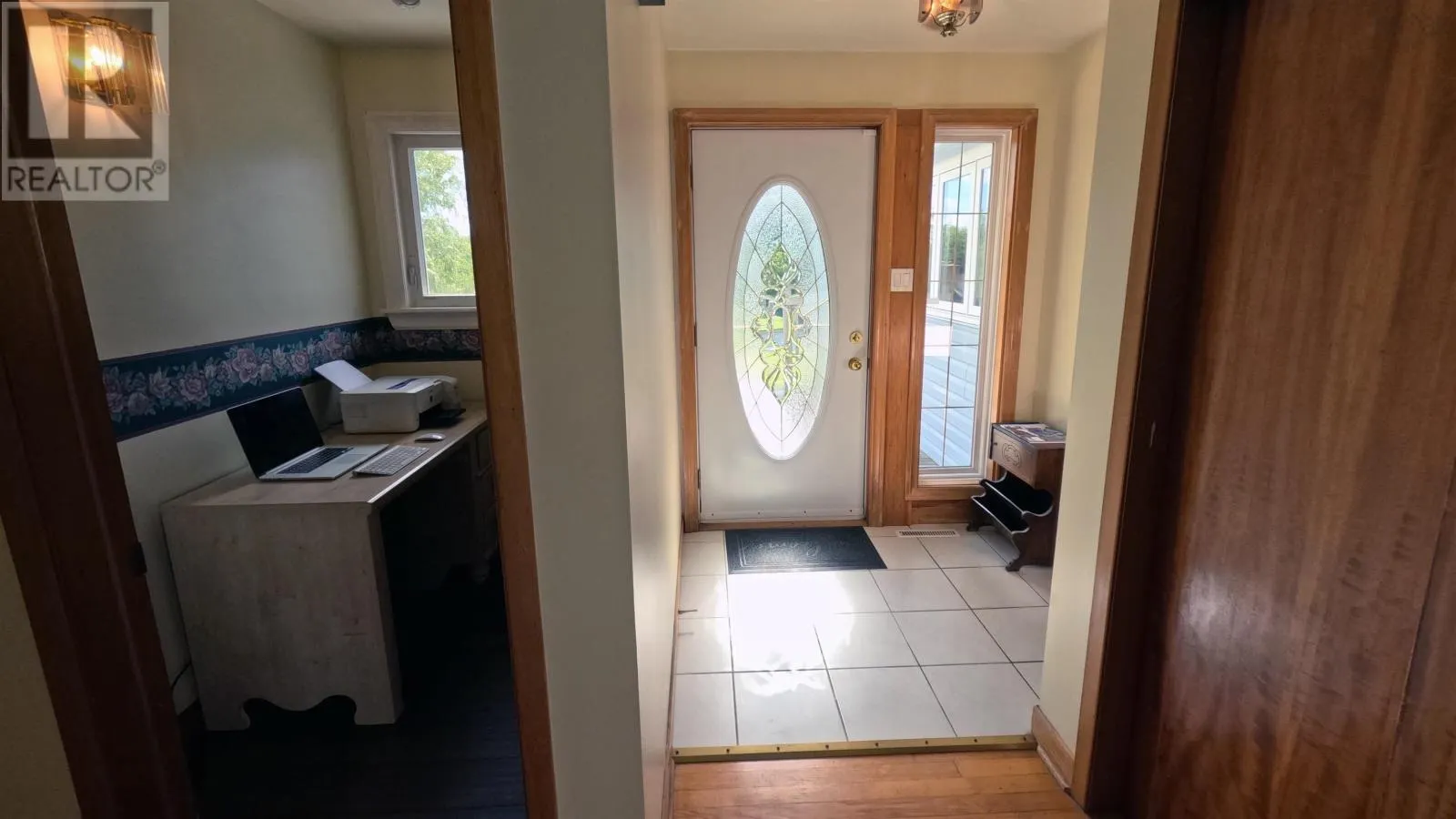 17 Maple Drive
