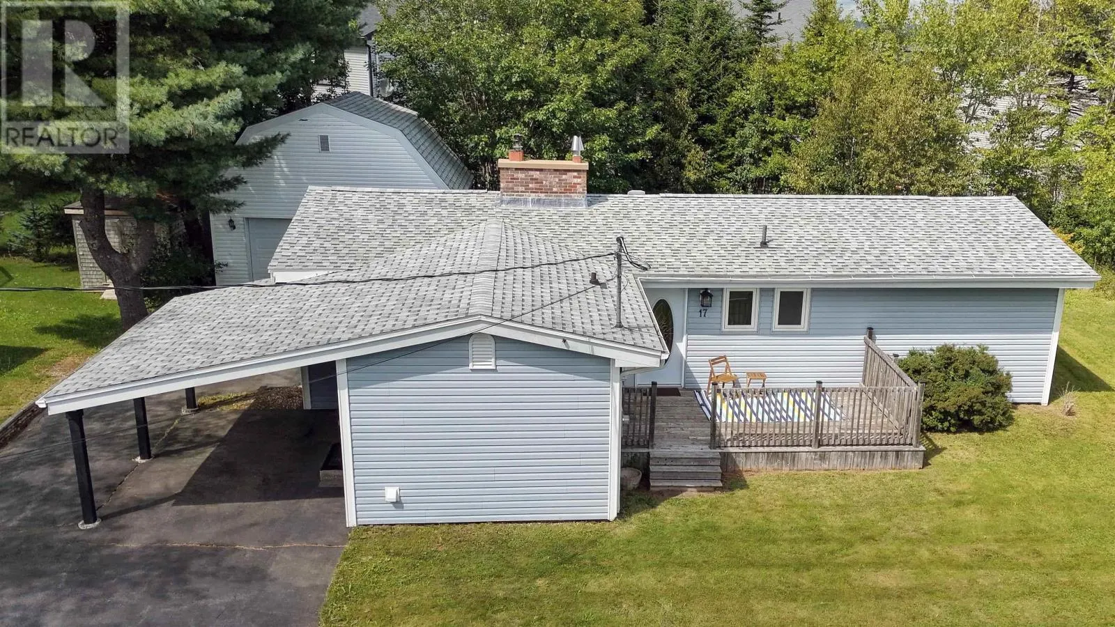 17 Maple Drive