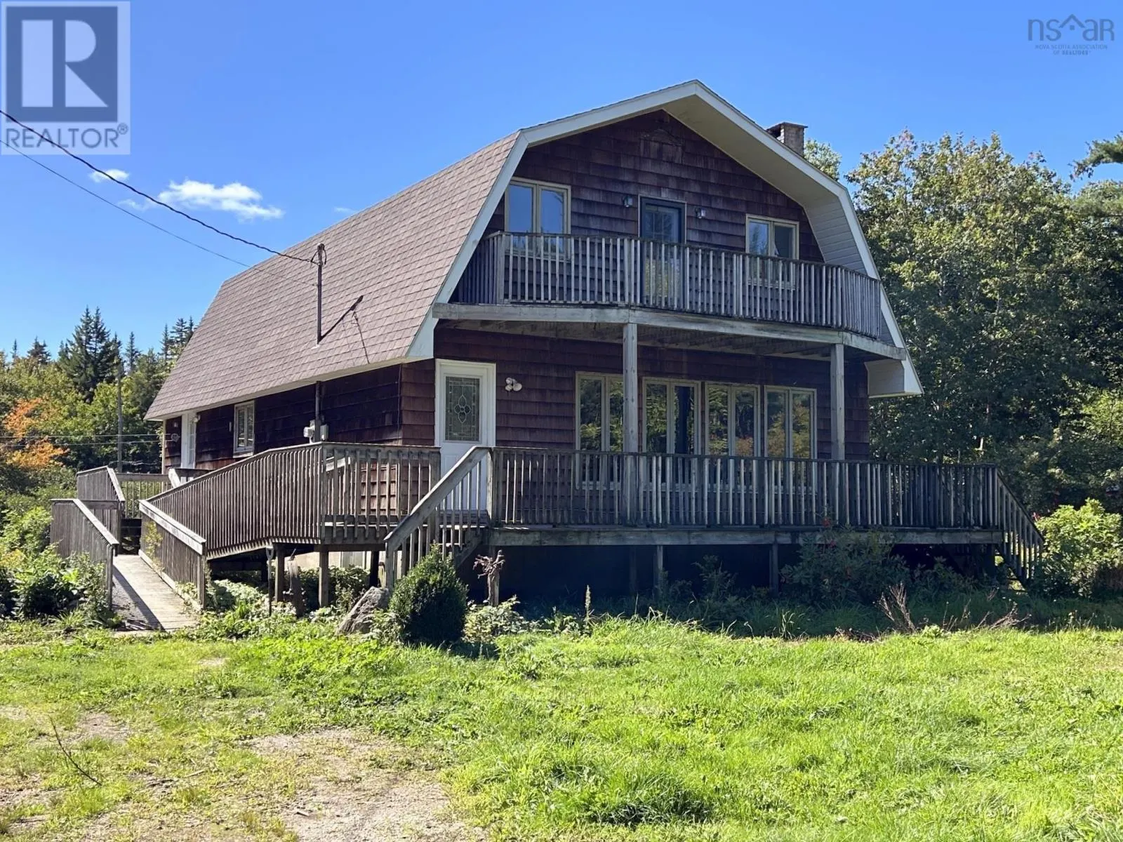 1270 New Russell Road