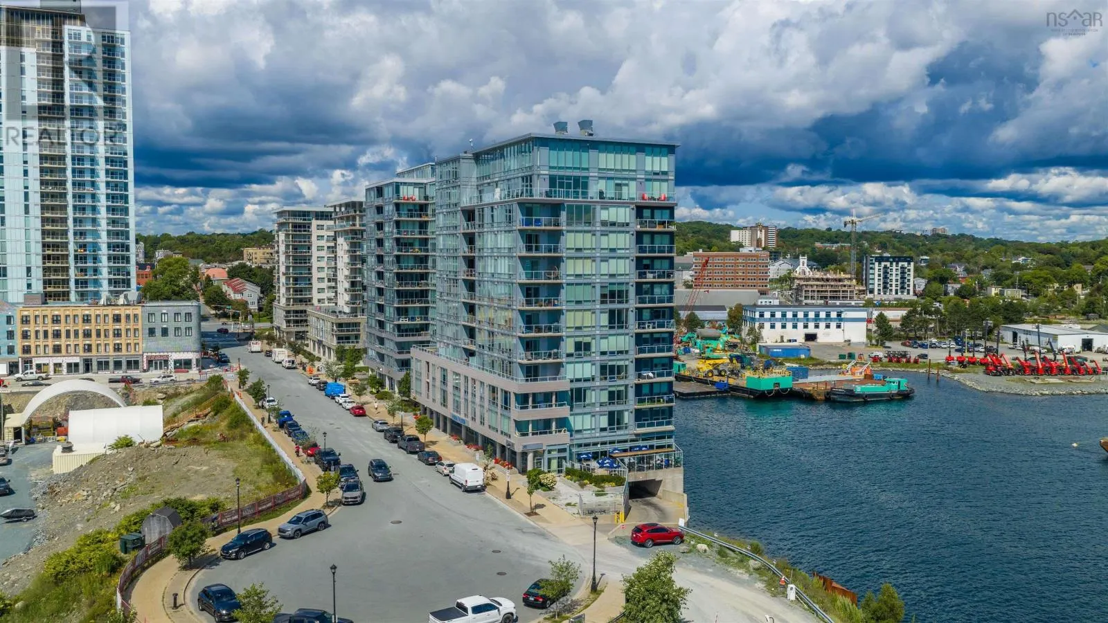 303 67 Kings Wharf Place