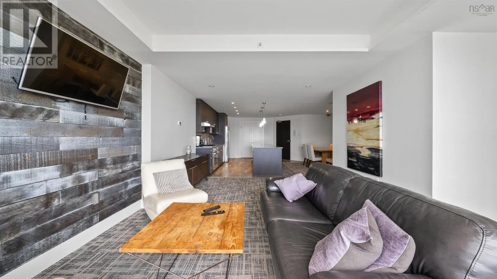 303 67 Kings Wharf Place