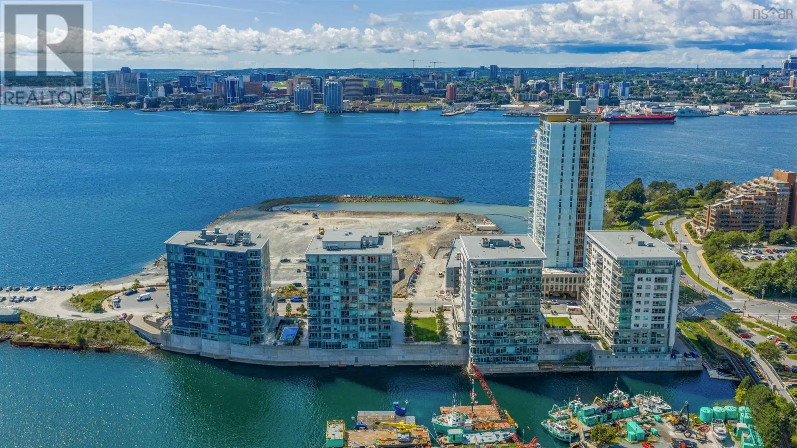 303 67 Kings Wharf Place
