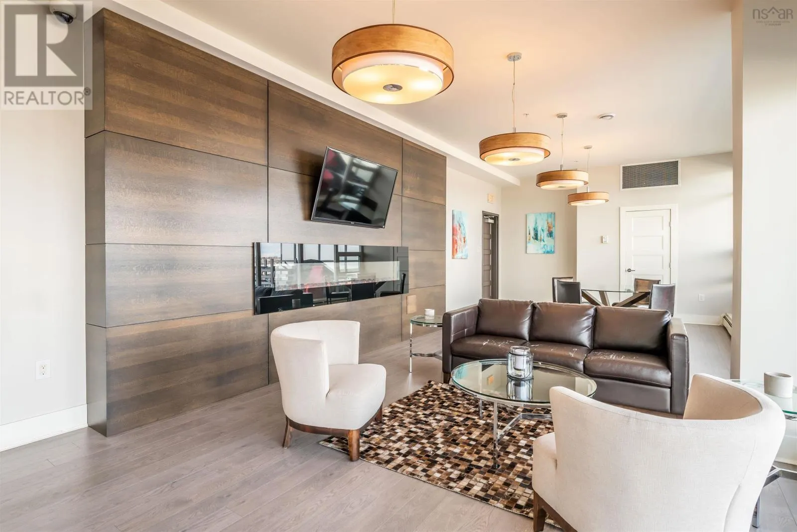 304 15 Kings Wharf Place