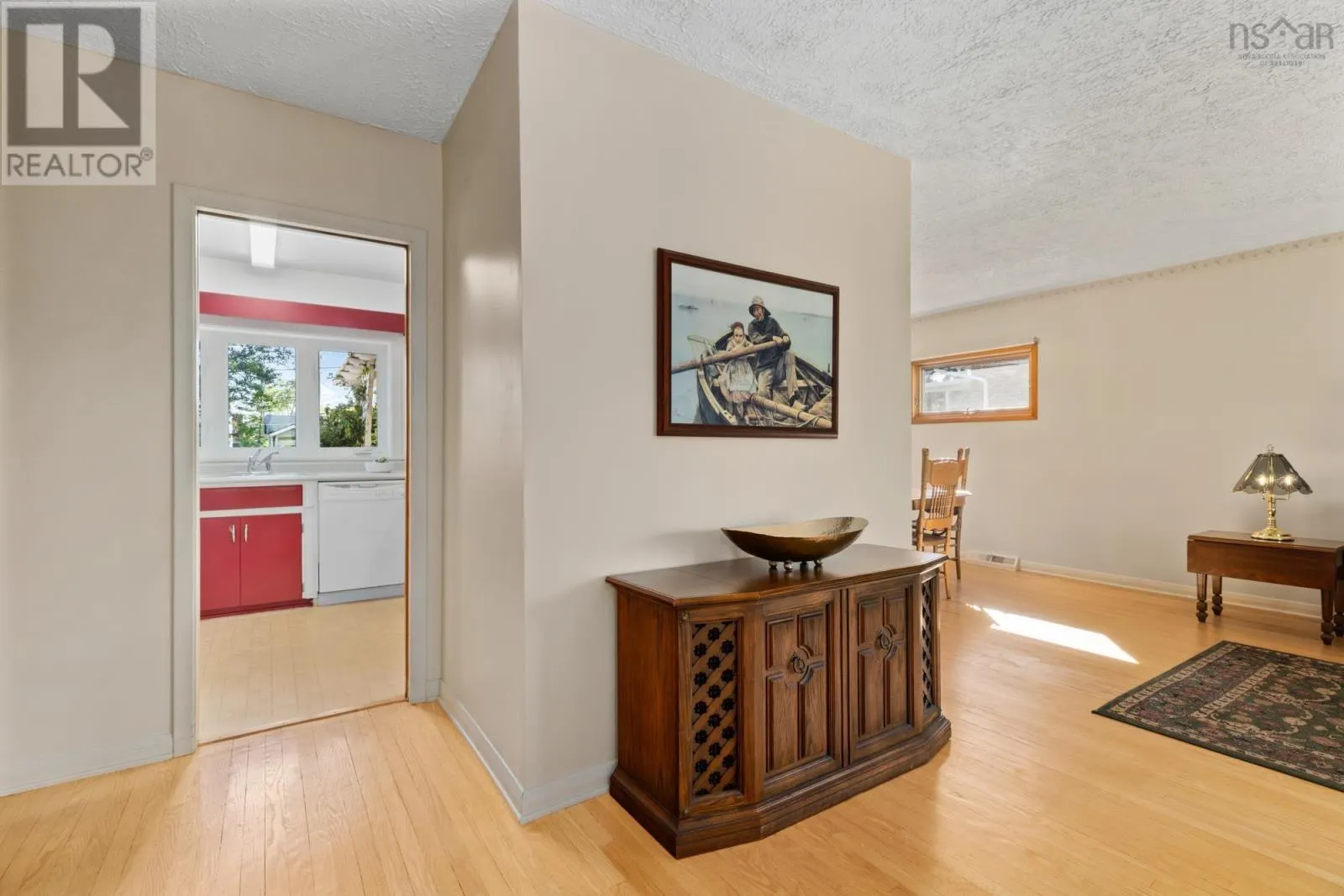 8 Muriel Avenue