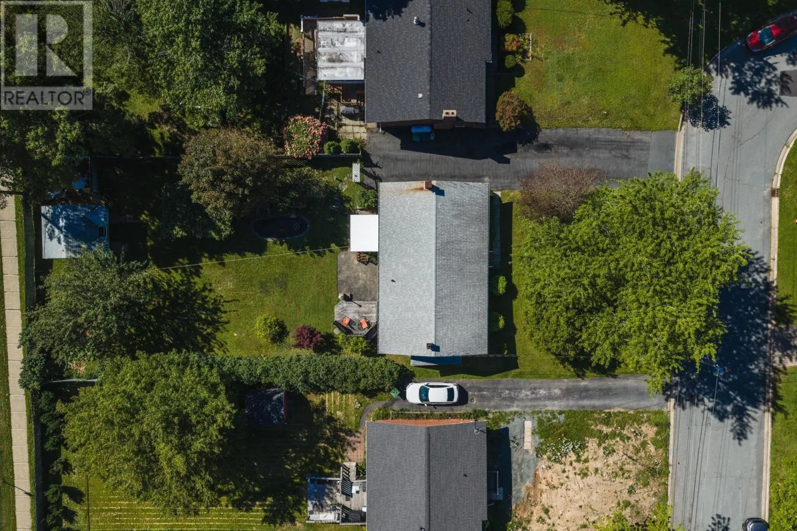 8 Muriel Avenue