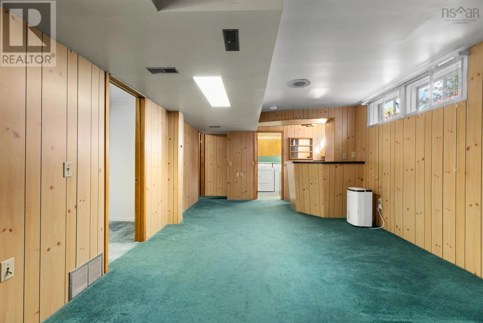 8 Muriel Avenue