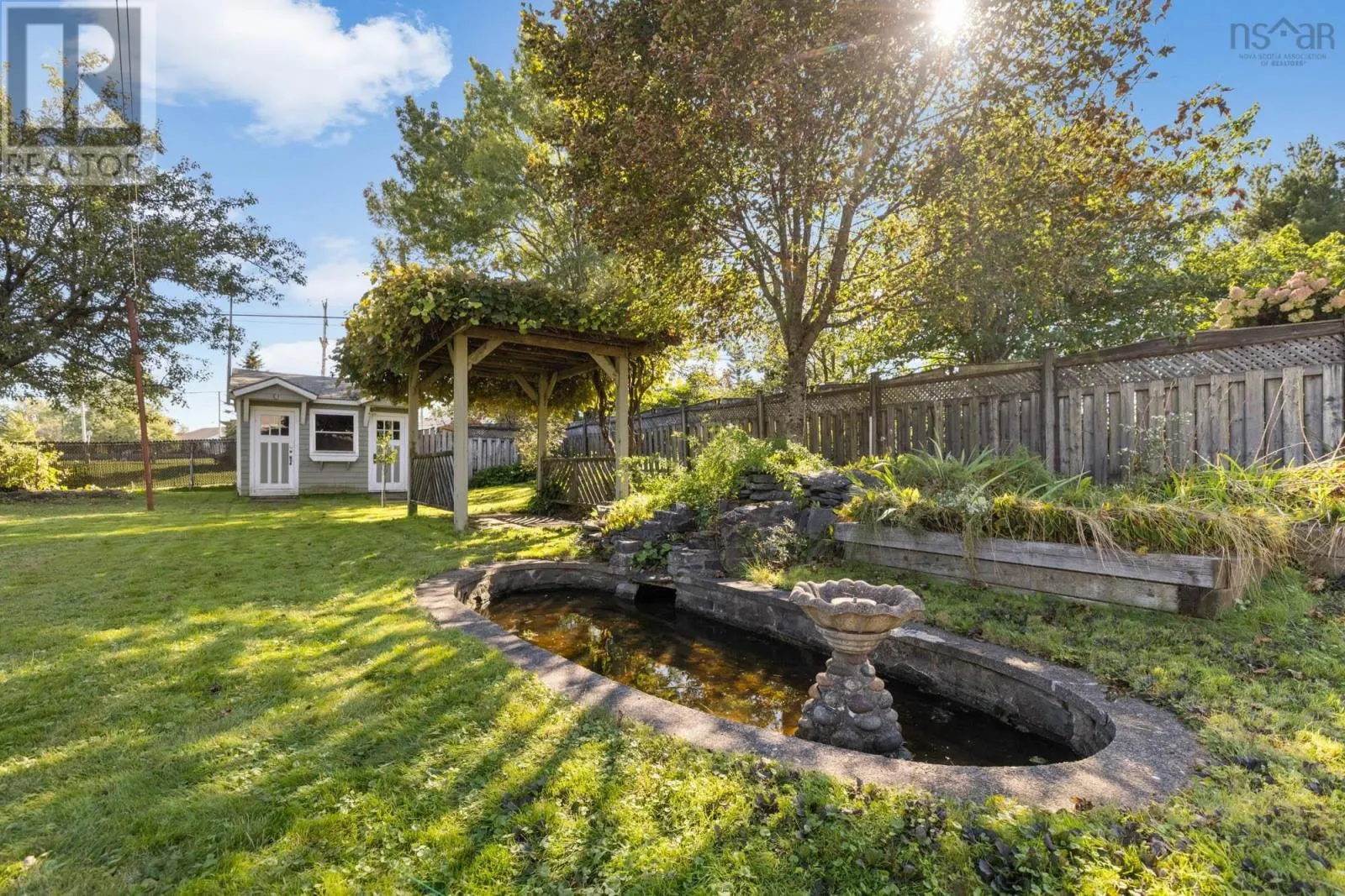 8 Muriel Avenue