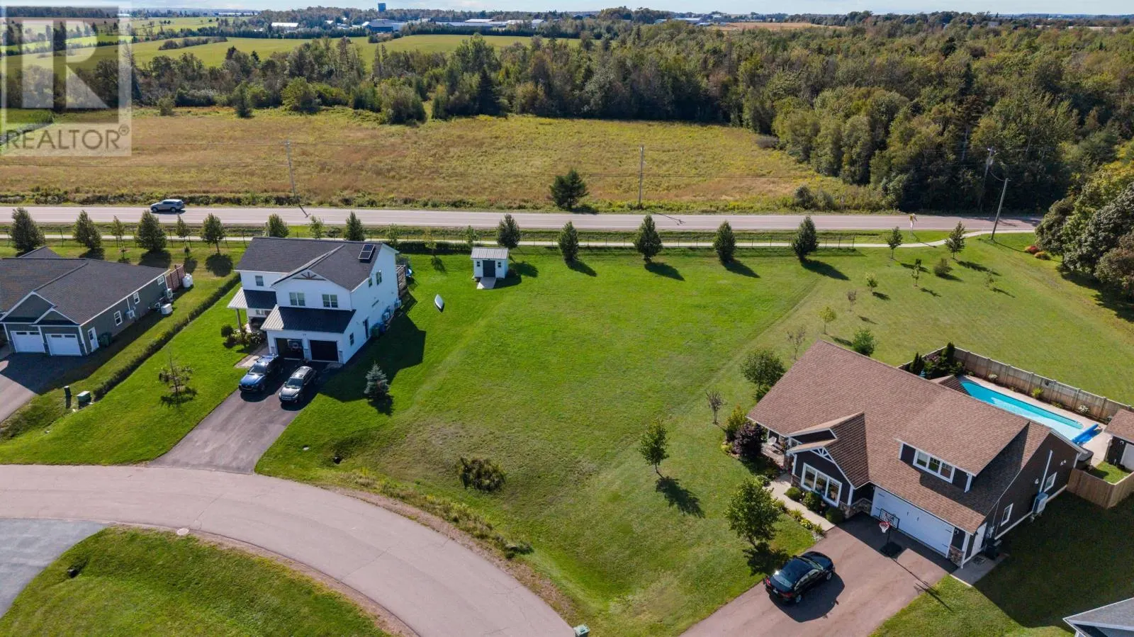 43 Lantern Crescent