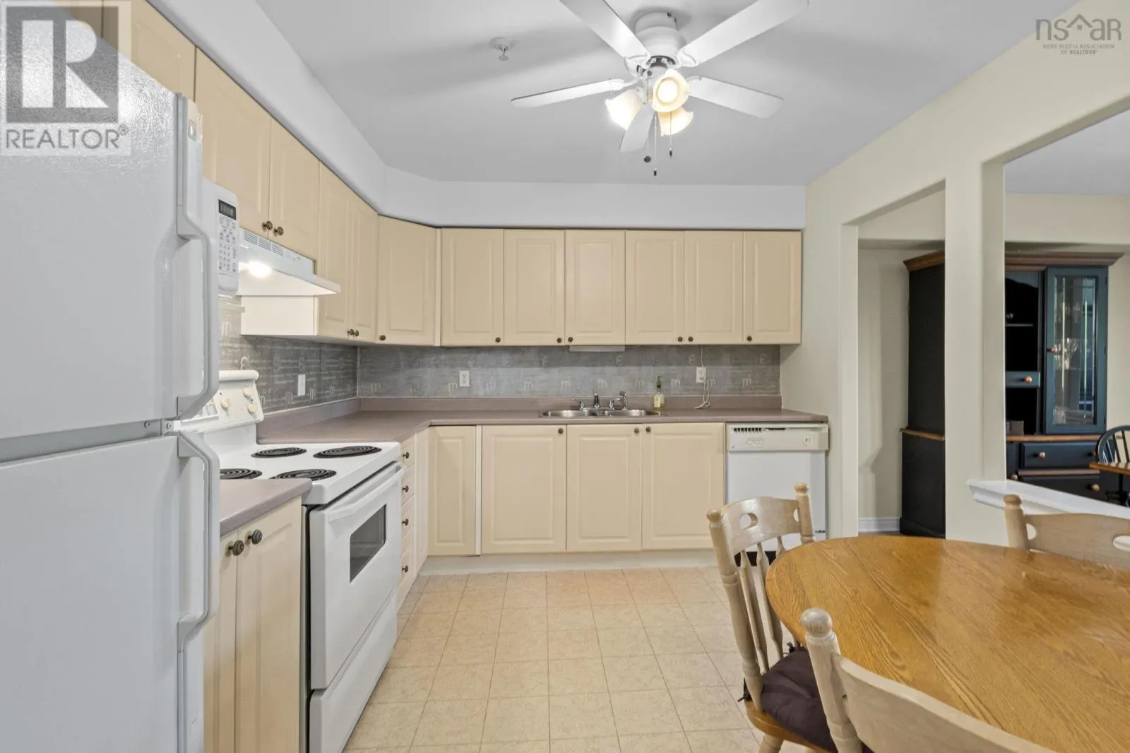 301 2 Lake Drive