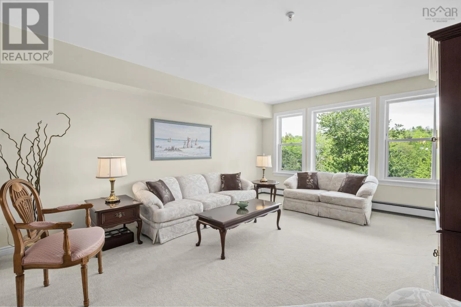 301 2 Lake Drive
