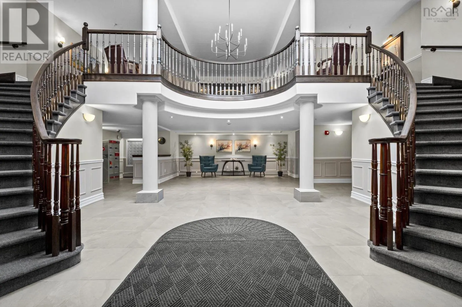 301 2 Lake Drive