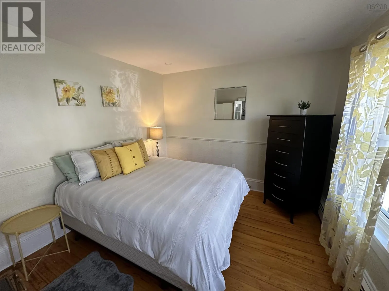 6022/6024 Lady Hammond Road