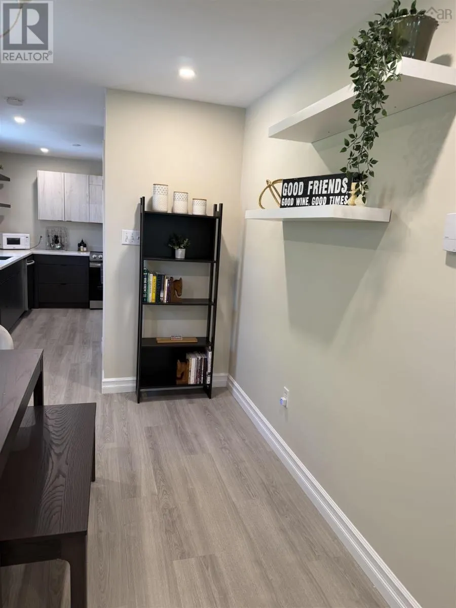 6022/6024 Lady Hammond Road