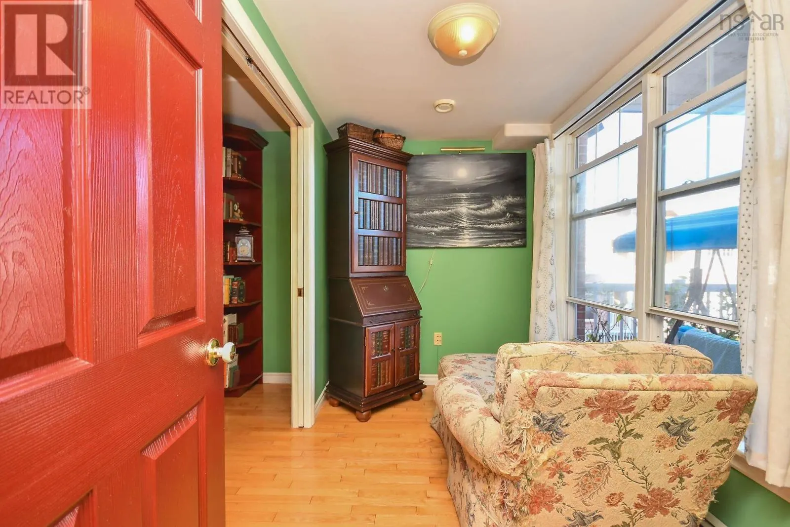 202 50 Waterfront Drive