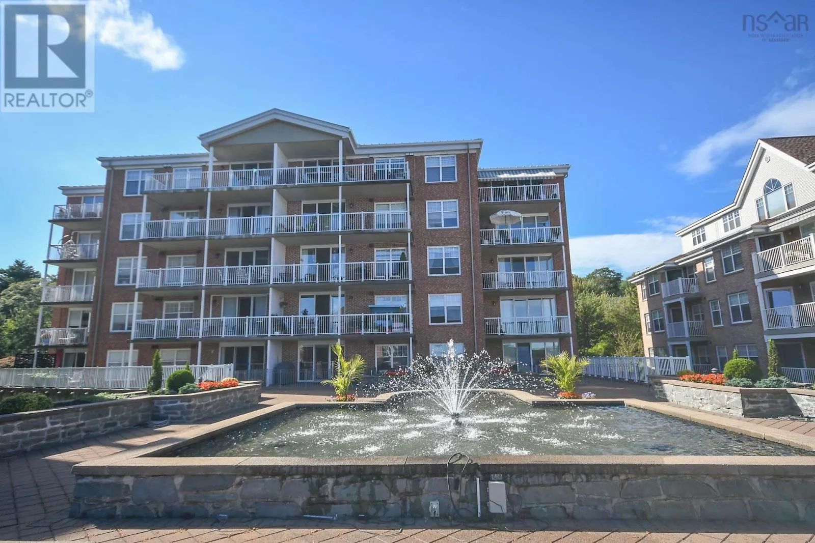 202 50 Waterfront Drive