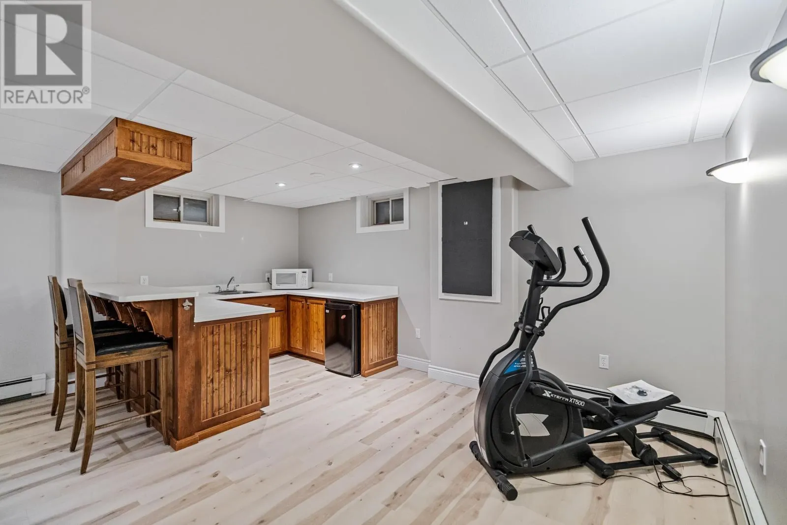 10 Jake Drive
