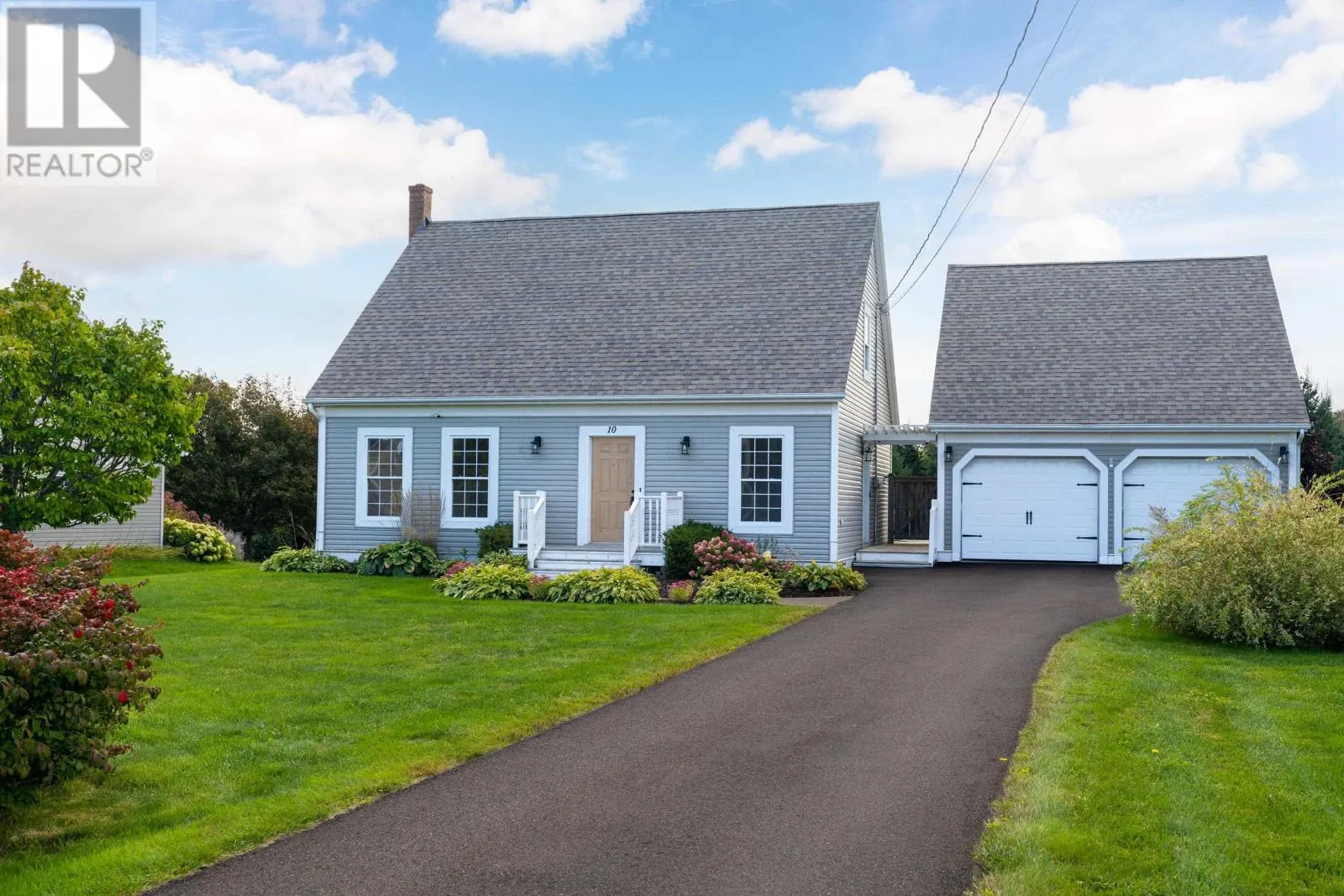 10 Jake Drive