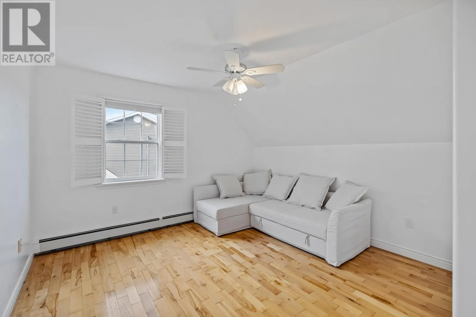 10 Jake Drive