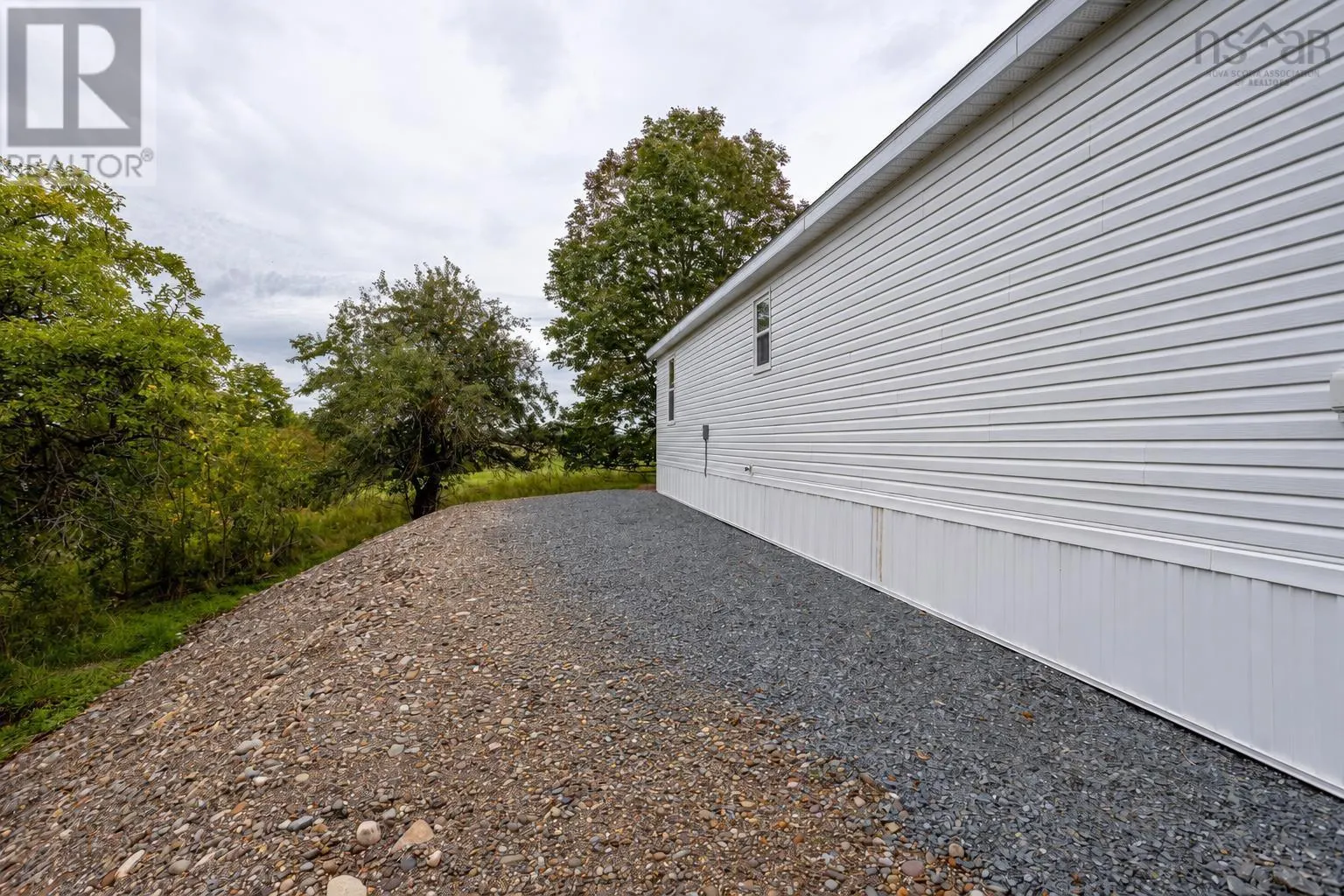 38 Pleasant Hill