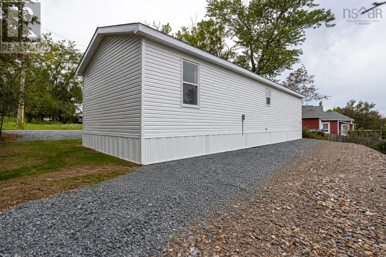 38 Pleasant Hill