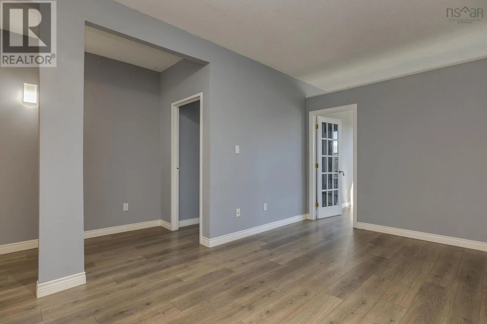 304 6369 Coburg Road