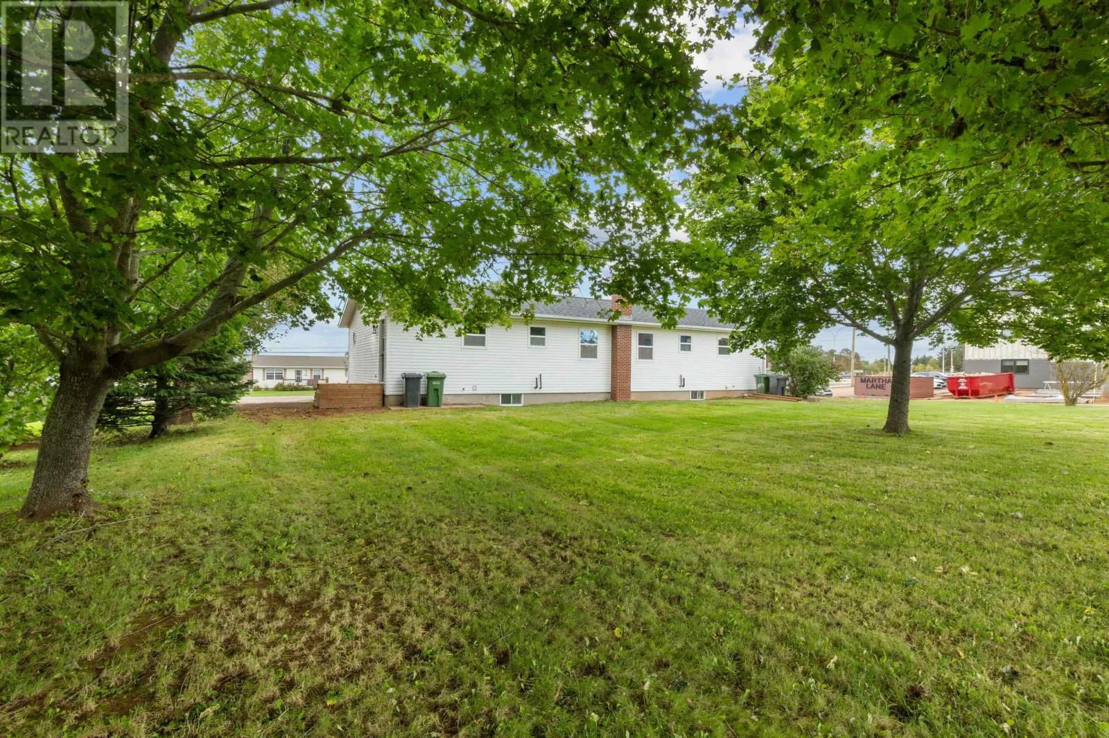 18 Kingston Road