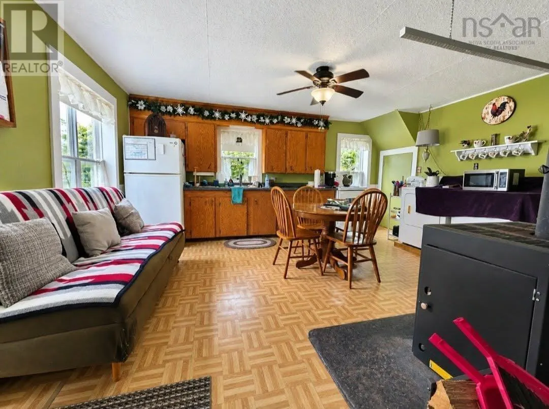 921 Upper River John Road