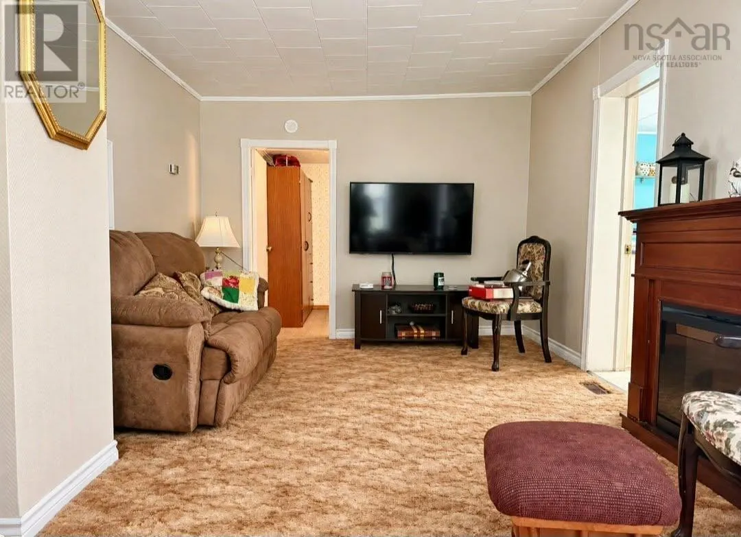 921 Upper River John Road