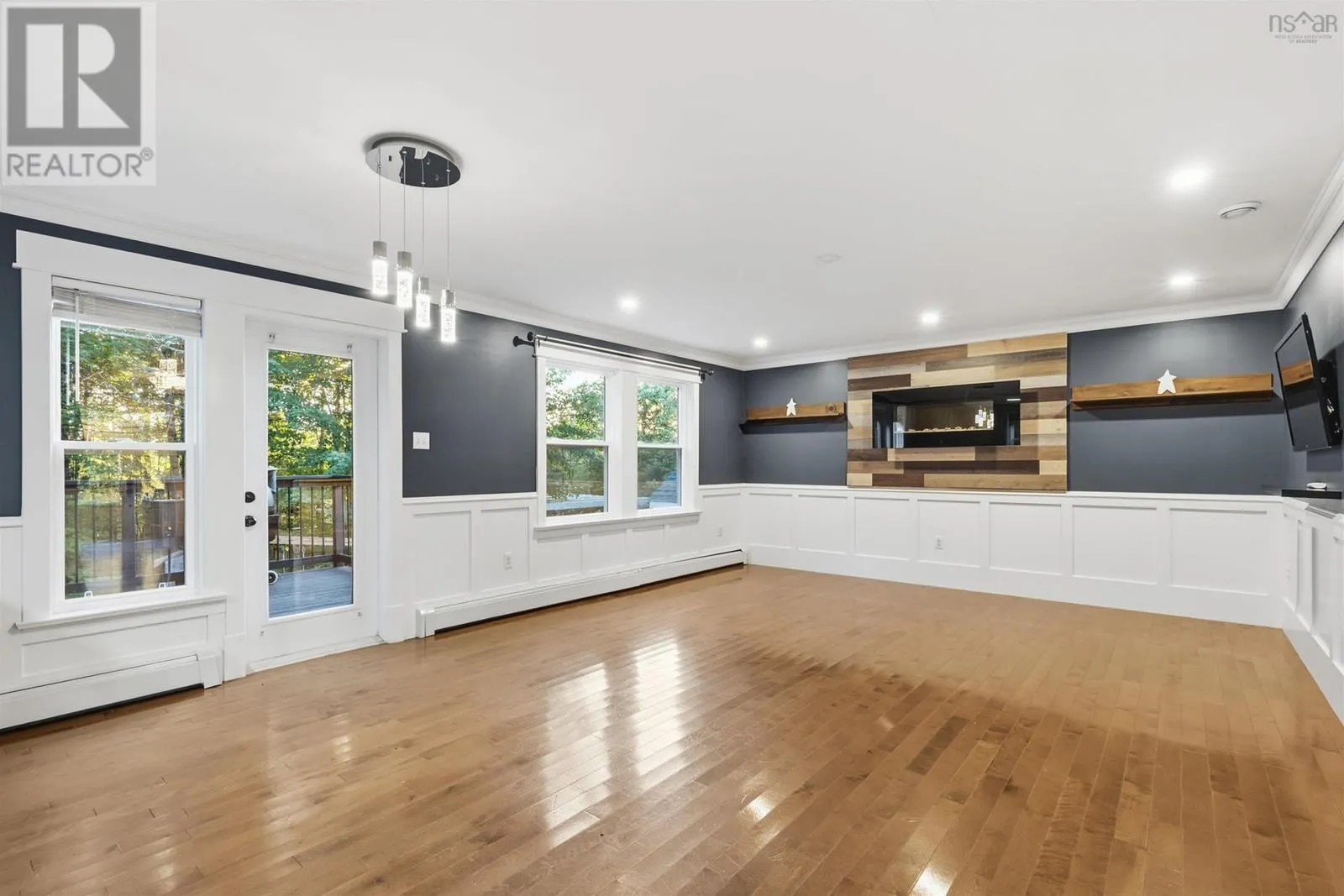 1523 White Hills Run