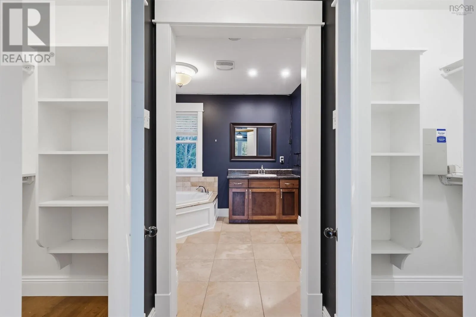 1523 White Hills Run