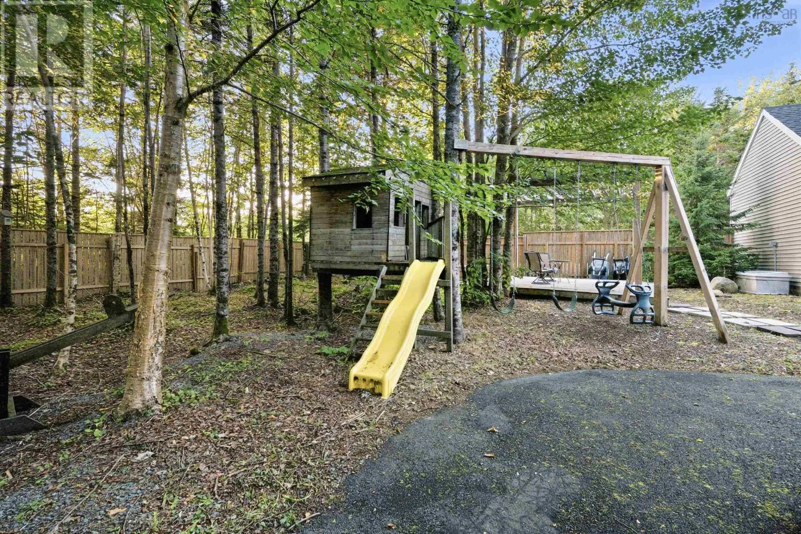 1523 White Hills Run