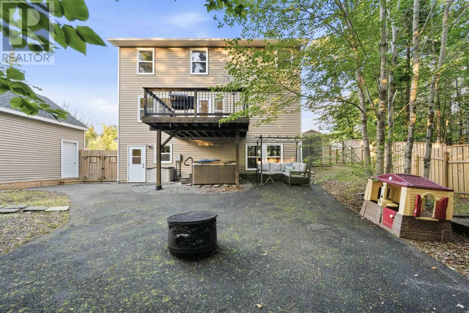 1523 White Hills Run