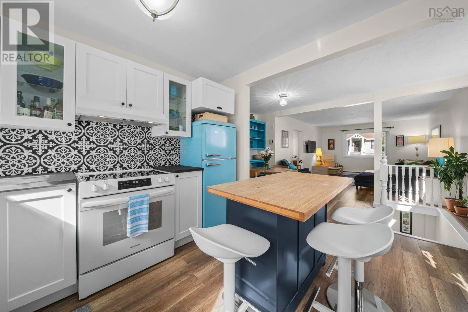 3208 Glendale Road